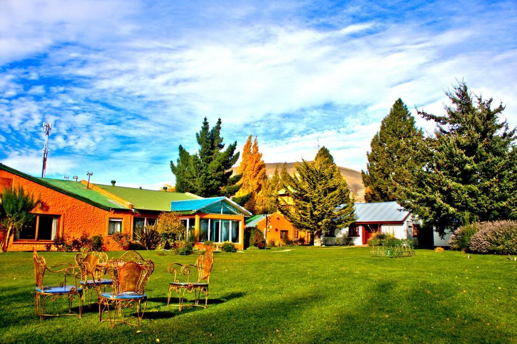 "La Loma" - Vieja Casona Aparthotel Ел Калафате Екстериор снимка